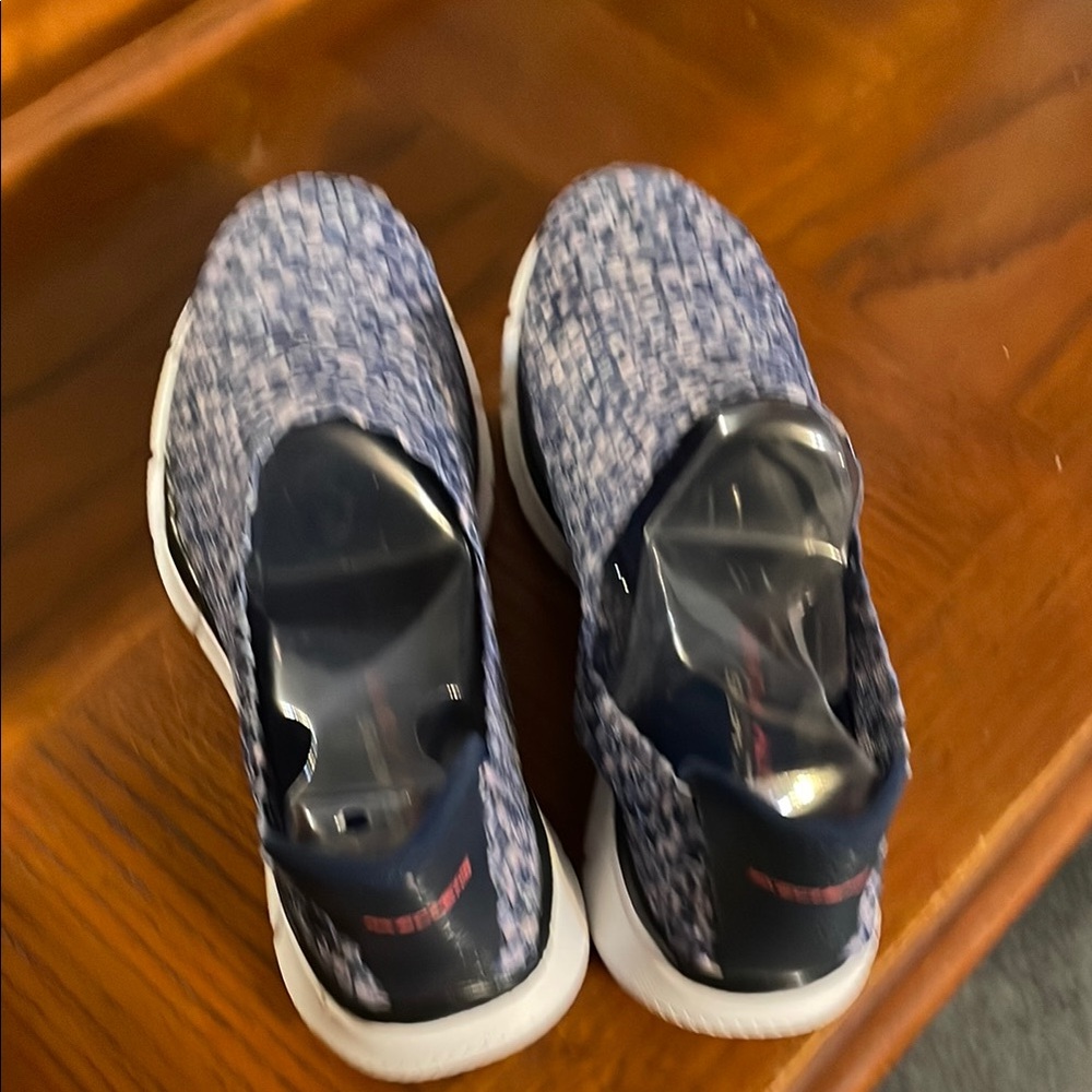 Skechers Blue Patterned Slip-On Sneakers